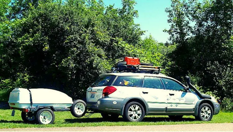 What's the Best: Roof Box or Trailer?