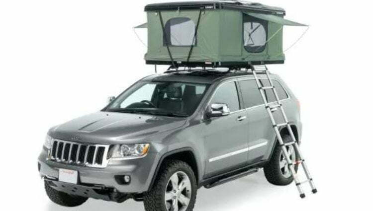Removing A Rooftop Tent From Vehicle