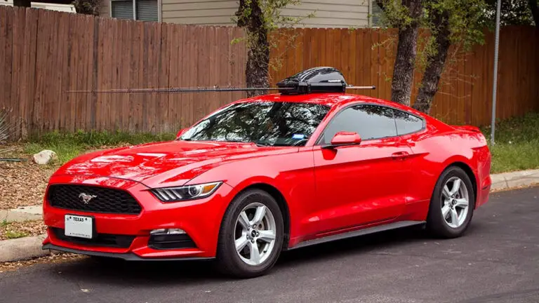 Ford Mustang Roof Box